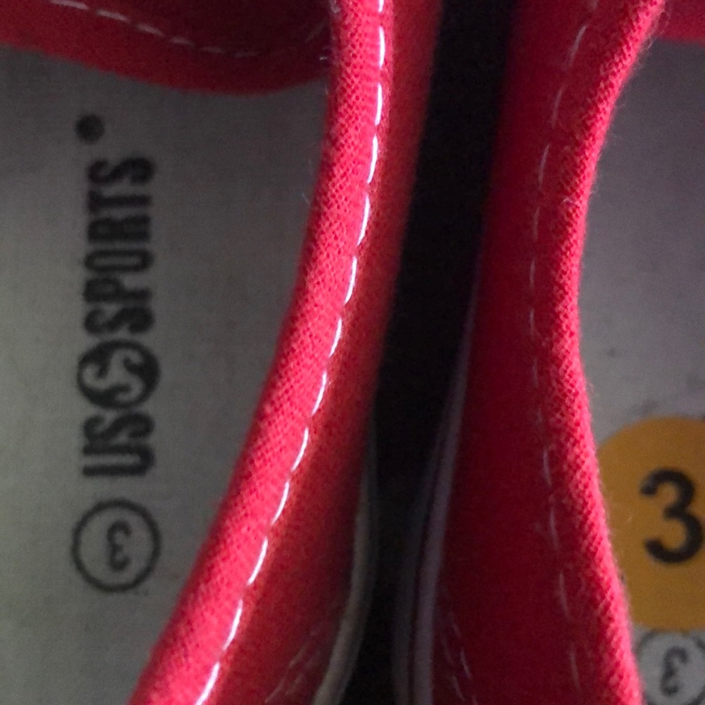 Red shoes - Picture 4 of 4